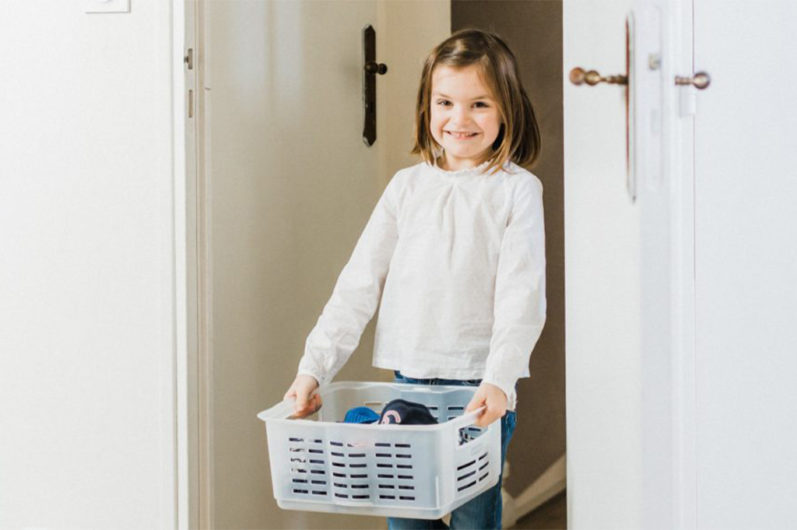 9 astuces pour faire participer les enfants aux tâches ménagères