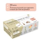 Boîte du jeu éducatif Atelier Gigogne “Classer par ordre de taille”, contenant 30 cartes et deux niveaux pour apprendre les notions de grandeur dès 3 ans, fabrication française.